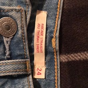 Levis Ribcage Straight Jean